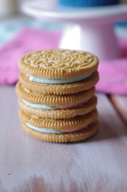 Cotton Candy Oreo Cupcakes