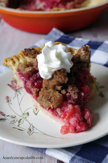 Strawberry & Raspberry Pie