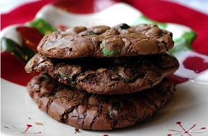 Peppermint Crinkle Cookies