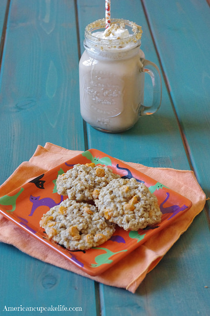 Cinnamon Pumpkin Oatmeal Cookies