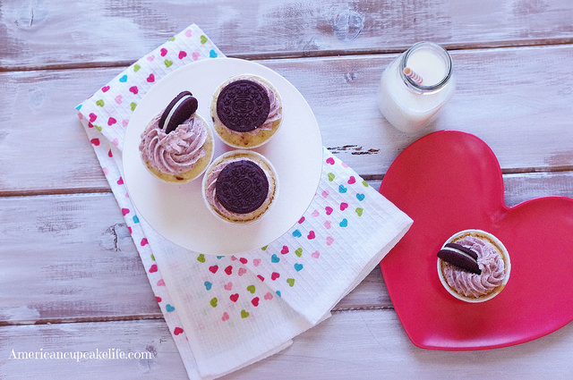 Red Velvet Oreo Cupcakes