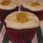 Honey and Greek Yogurt Cupcakes