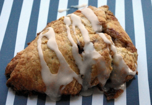 Cinnamon Roll Scones