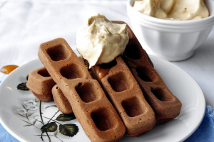 Chocolate Waffles with Speculoos Cream