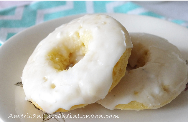 Lemon Greek Yogurt Donuts